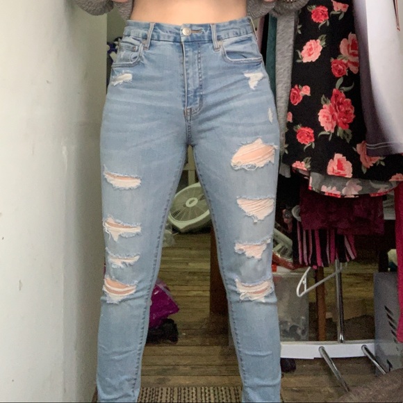 High-Rise Curvy Skinny Jeans - Picture 1 of 4